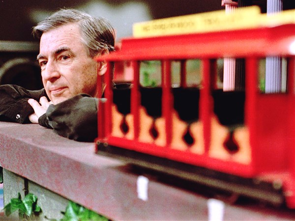 Tom Hanks-as-Fred Rogers film, 'You Are My Friend,' begins shooting in Pittsburgh this fall