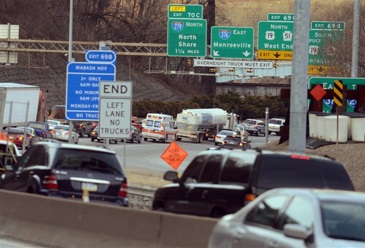 TRAFFIC: I-376 lane restrictions scheduled near airport