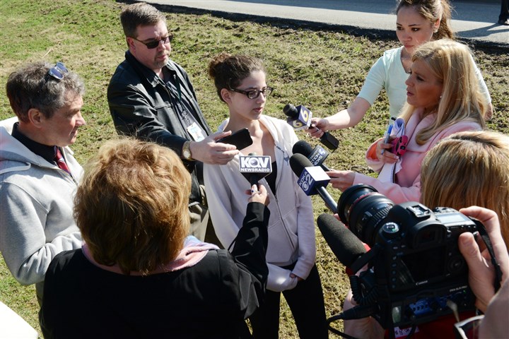 ds09ds08AttackatschoolinMurrysvilleoutsidePittsburgh.jpg ds09AttackatschoolinMurrysvilleoutsidePittsburgh Franklin regional High School freshman Hope Demont tells her experience to the media near the Franklin Regional Campus.