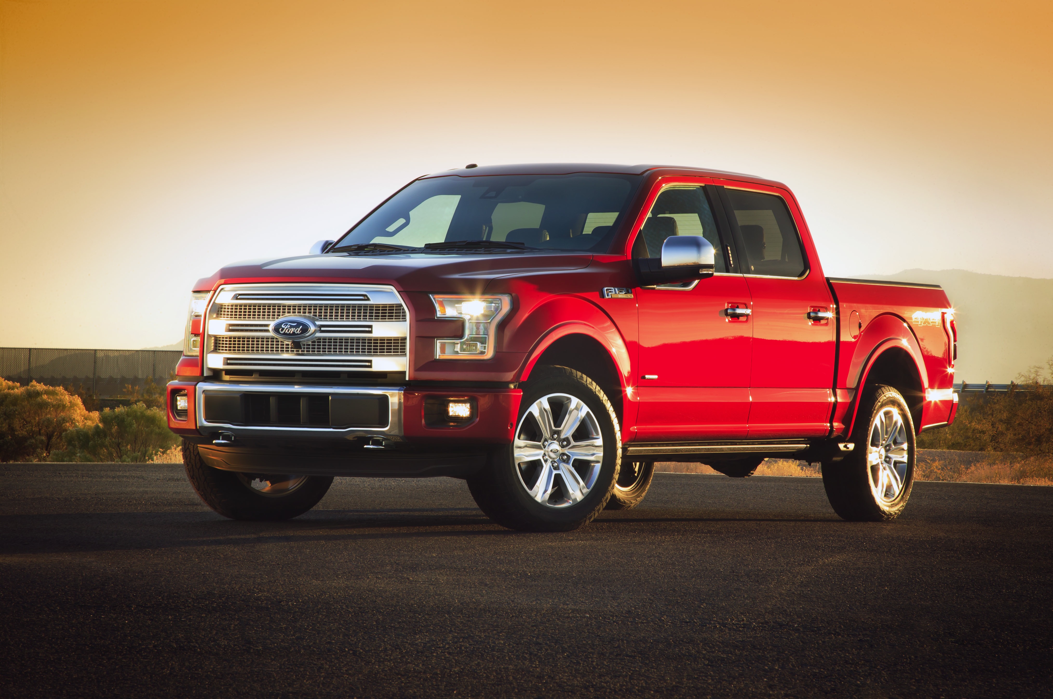 2015-Ford-F-150-Platinum.jpg