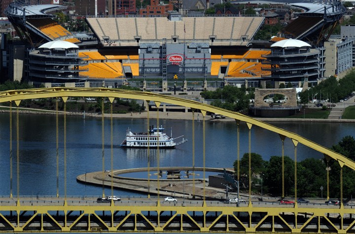 Jury finds two police officers violated state trooper's civil rights