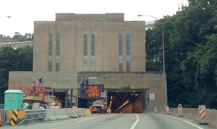 TRAFFIC: Parkway East outbound to close starting tonight after Pirates game