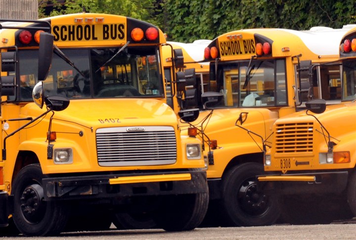 State auditor: Without bidding, some school districts overpaying for student transportation
