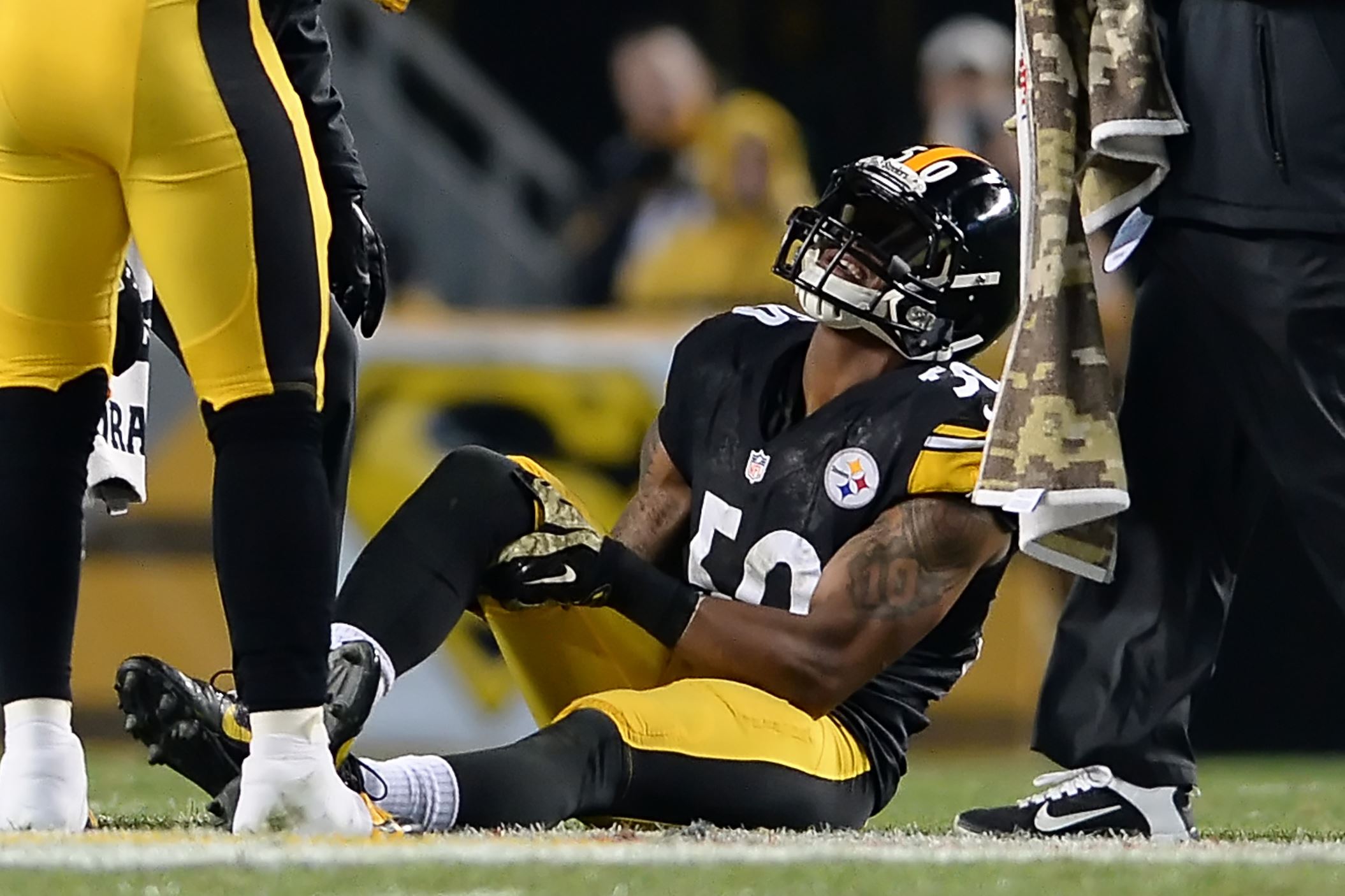 Steelers notebook: Suggs fuels rivalry with chatter and 'dirty' hit | Pittsburgh Post ...2110 x 1406