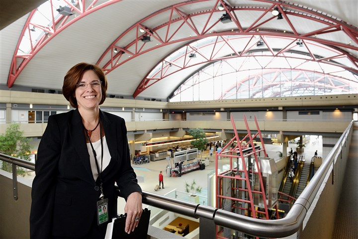 Allegheny County Airport Authority CEO receives contract extension