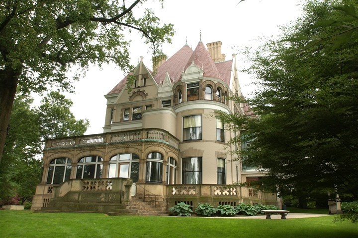 $1M grant will fund three fashion exhibitions at The Frick Pittsburgh