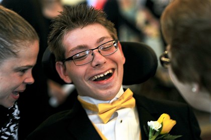Pittsburgh special needs students dance the morn away at daytime prom - Pittsburgh Post-Gazette