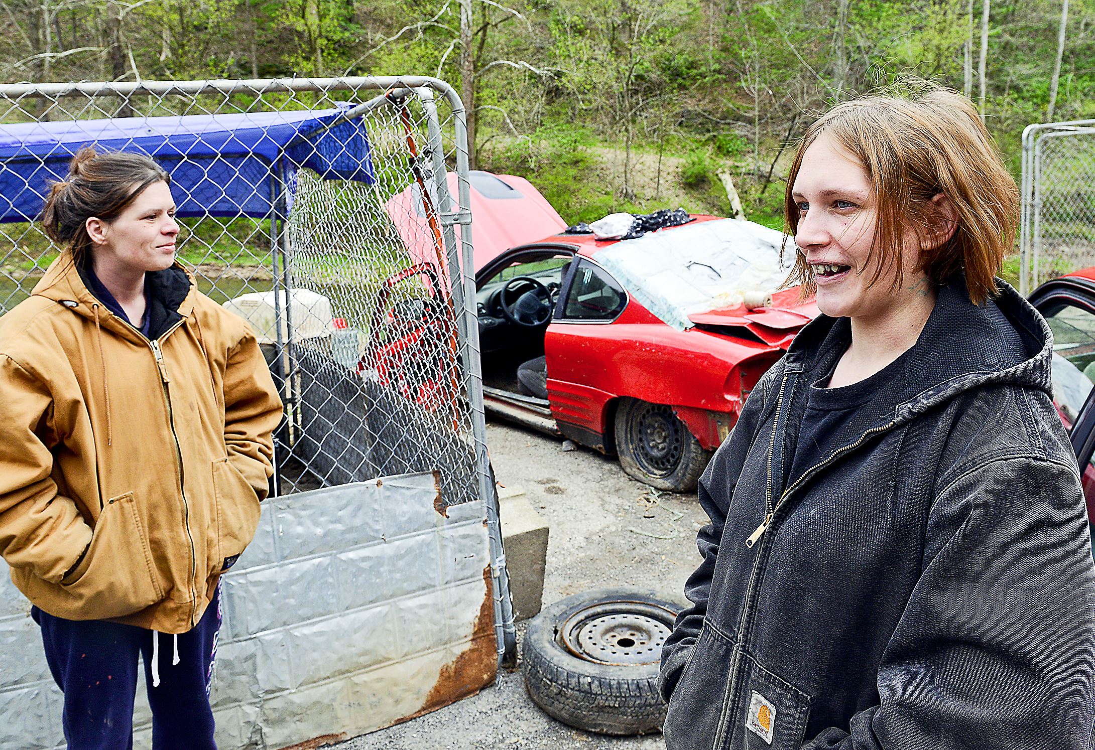 [Image: Roshelle-Piper-left-and-Tonya-Tedrow.jpg]