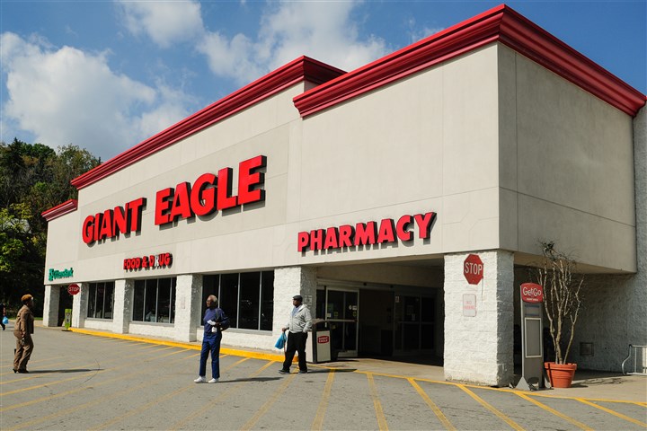 Giant Eagle cutting 350 corporate jobs with buyouts, layoffs