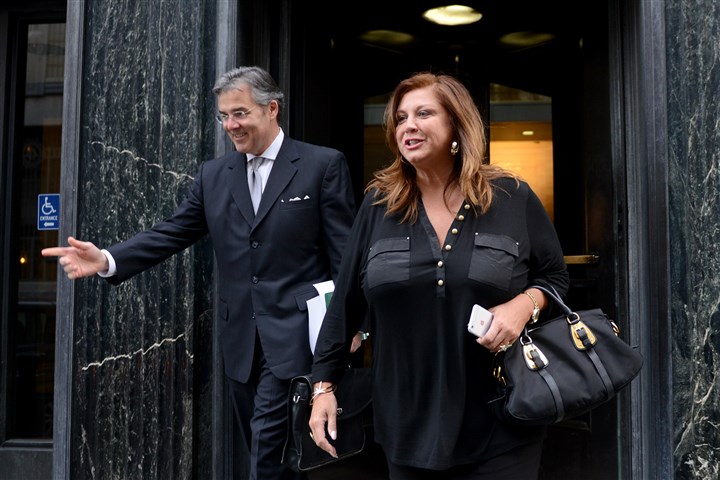 20151102MWHdancemomsLocal04-3.jpg 20151102MWHdancemomsLocal04-3 Abby Lee Miller leaves a hearing at the federal courthouse on Grant Street in 2015.