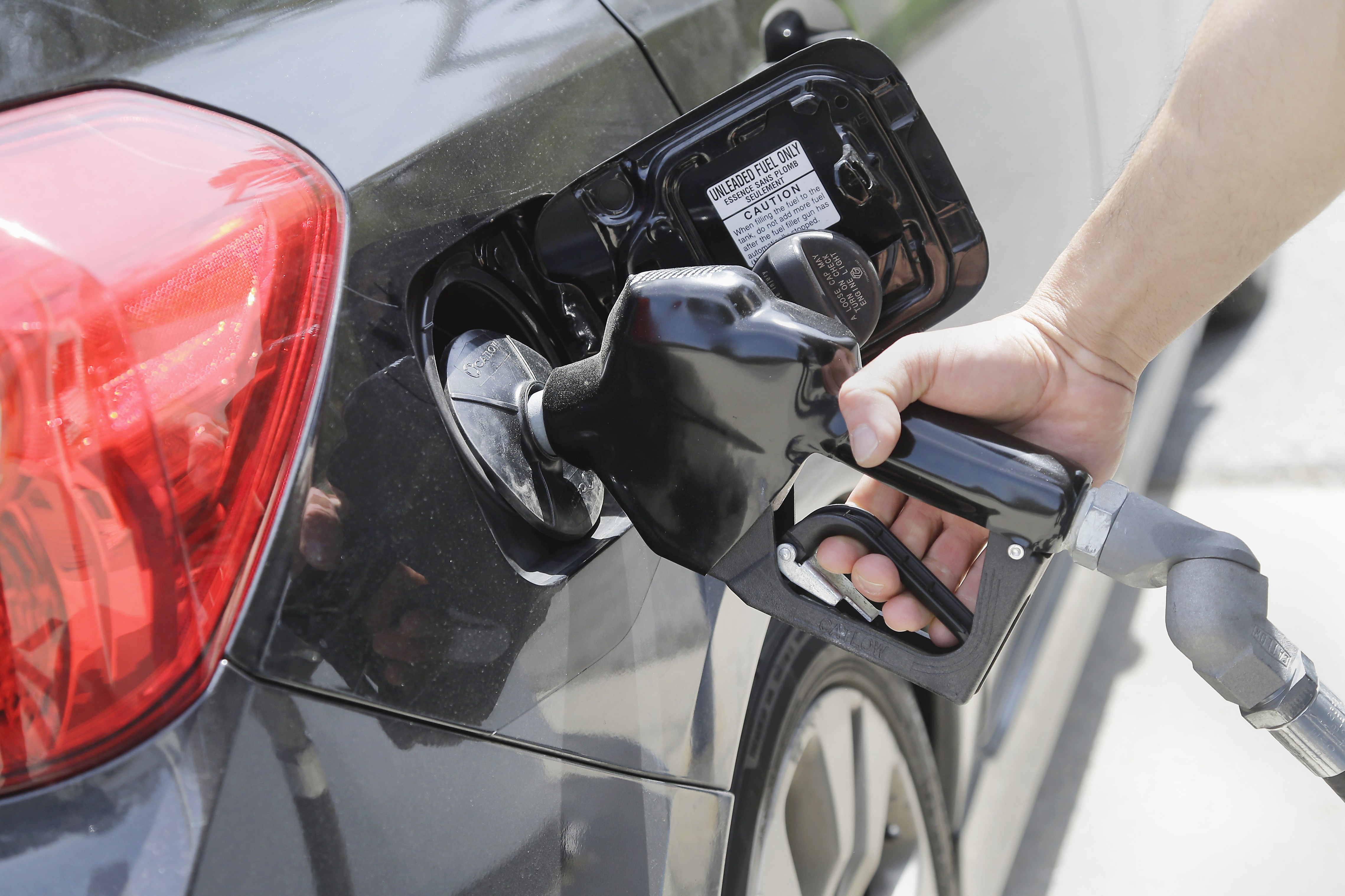 Pittsburgh-area gasoline hits $2.40 a gallon
