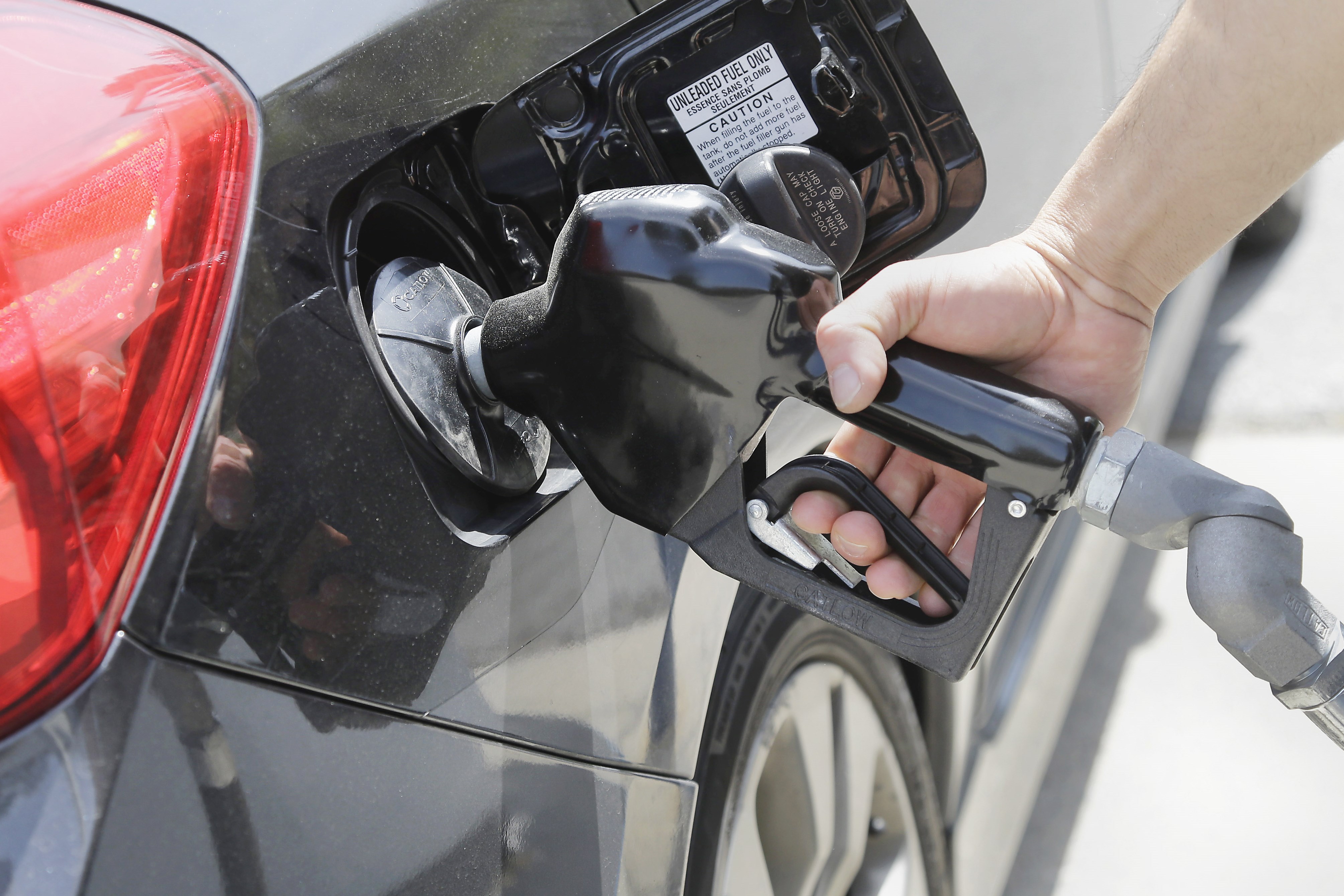 Pittsburgh-area gasoline edges up to $2.66 a gallon