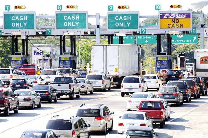 Turnpike seeking revenue by leasing broadband system along toll road