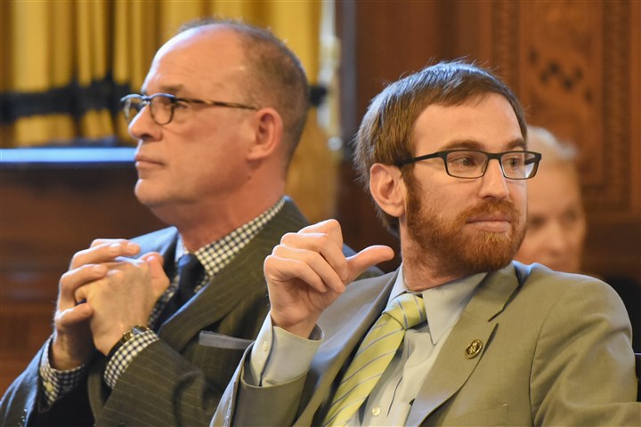 Pittsburgh council bill would waive penalties for one-day-late tax returns