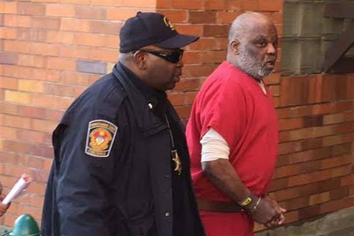 Father of man that killed K-9 dog on busway back in jail