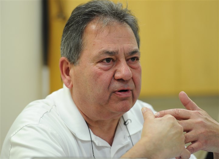 Plum School Board member resigns