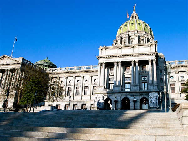 Pa. legislature sends Wolf plan to reduce pension costs