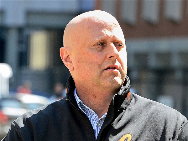 Prosecutor: Case against former police sergeant about 'two abuses of power'