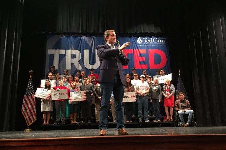Cruz tells boosters in Monroeville: 'God bless the Pittsburgh Steelers'