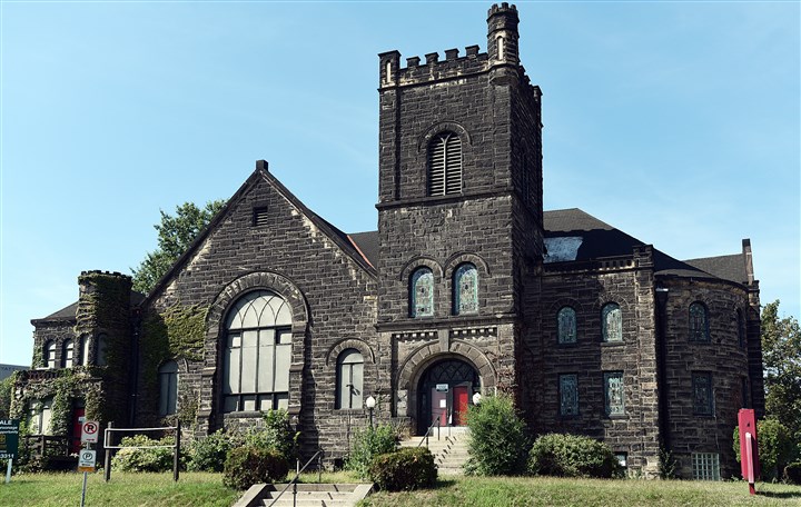Historic designation for Bloomfield church draws support, criticism