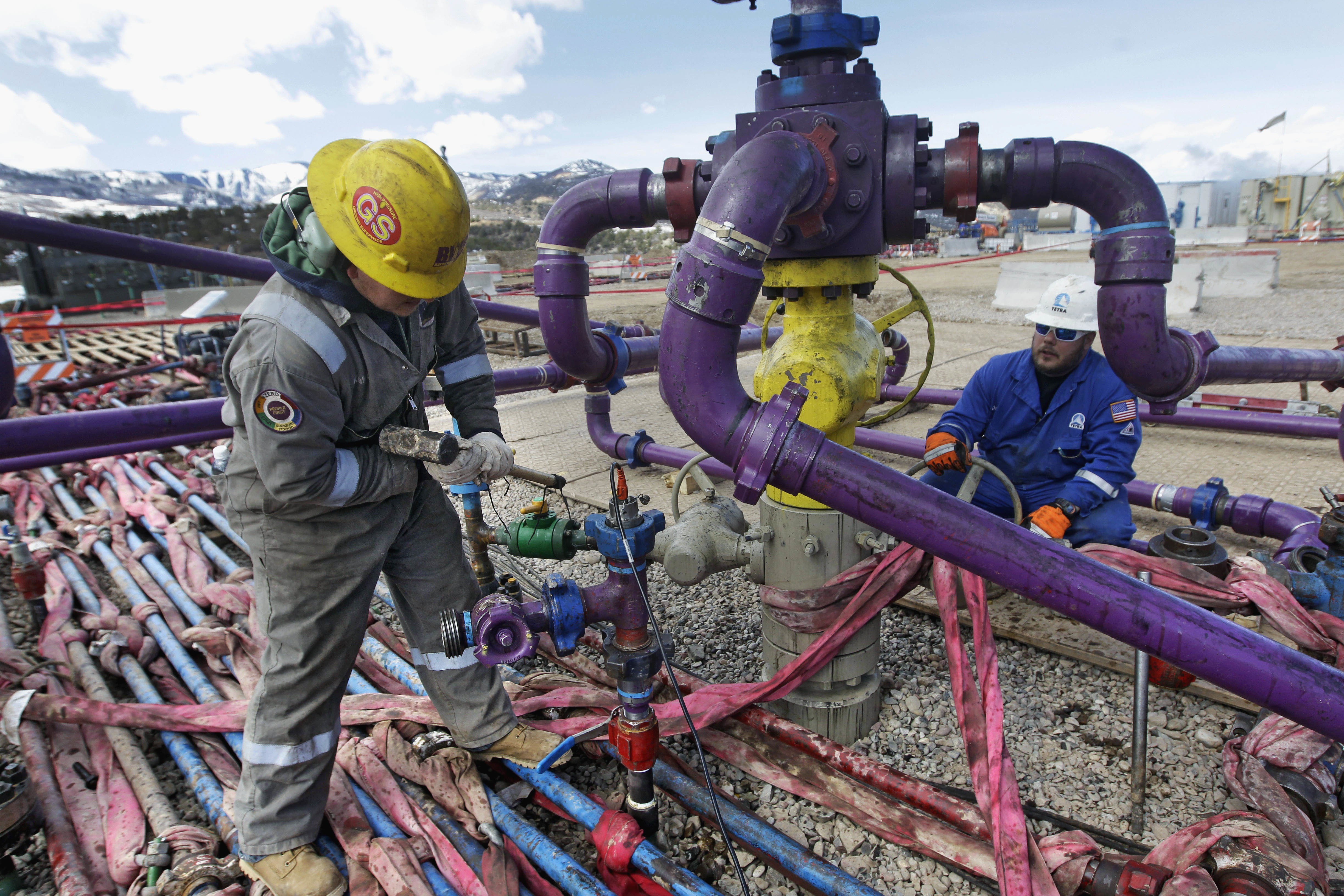 Lawsuit seeks stronger regulation by EPA on how drillers handle, dispose of fracking waste
