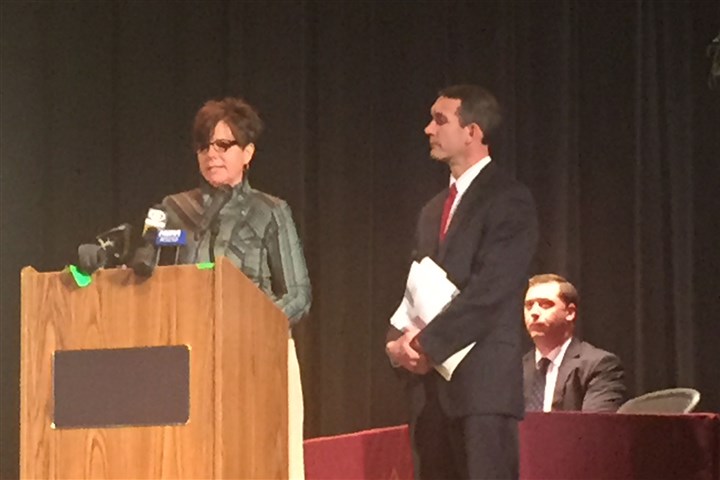 State auditor general: Penn Hills school district heading toward 'financial disaster'