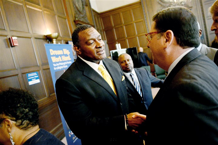 Mayor, superintendent weigh 'wide range' of interests