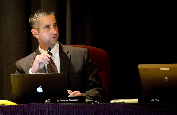 Plum school superintendent weighs paid leave
