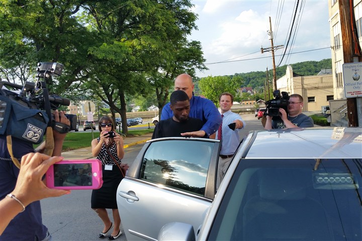 Stowe man arrested in death of McKees Rocks man