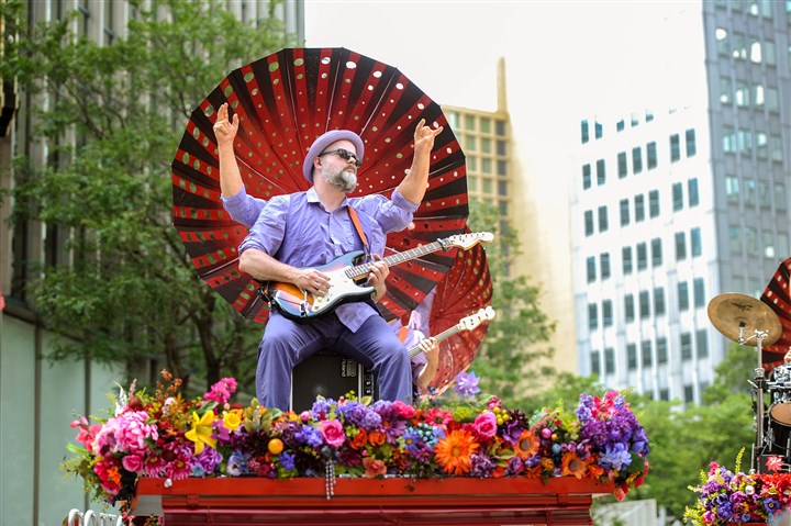 Squonk Opera rocks the Arts Festival