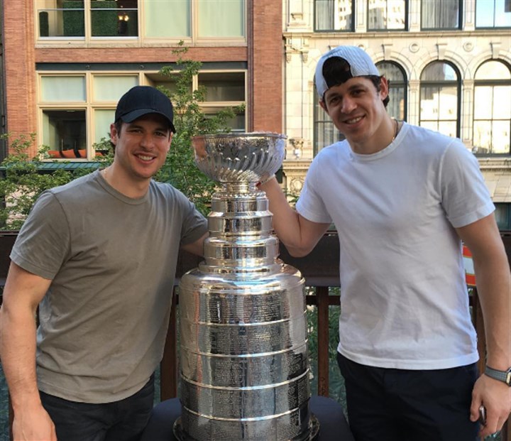 Officials warn public to arrive early for Stanley Cup parade