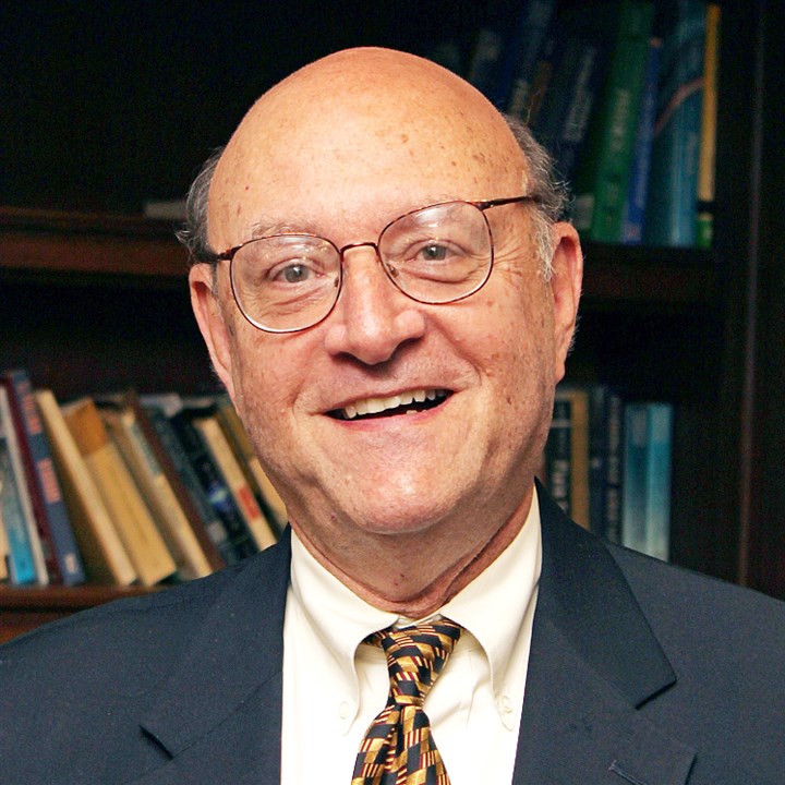 Pitt University Honors College dean announces return to faculty