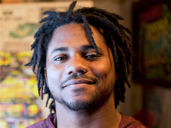 Former Steeler to serve probation in connection to graffiti spree