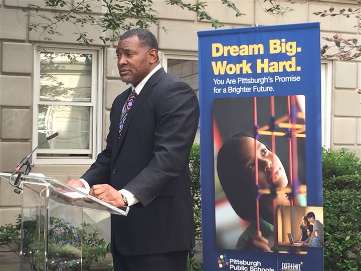 PPS review of Hamlet's credentials details 'inaccuracies' in his resume, lacks recommendations