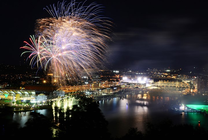 Pittsburgh marks 200 years with parade and protest
