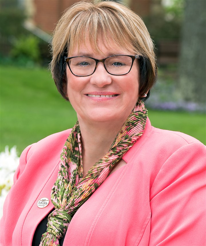 Thiel College's first female president takes office