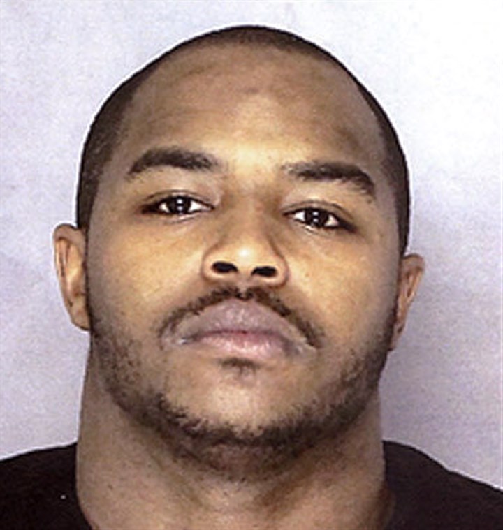 Suspect in Stowe shooting hands himself over to police