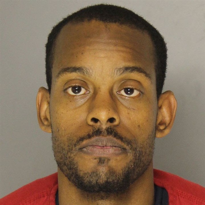Braddock man indicted on bank robbery charges