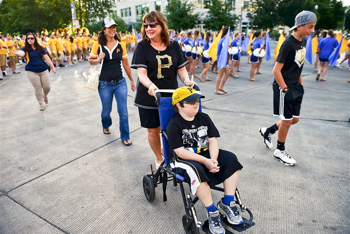 FDA gives preliminary OK to drug aimed at Duchenne muscular dystrophy