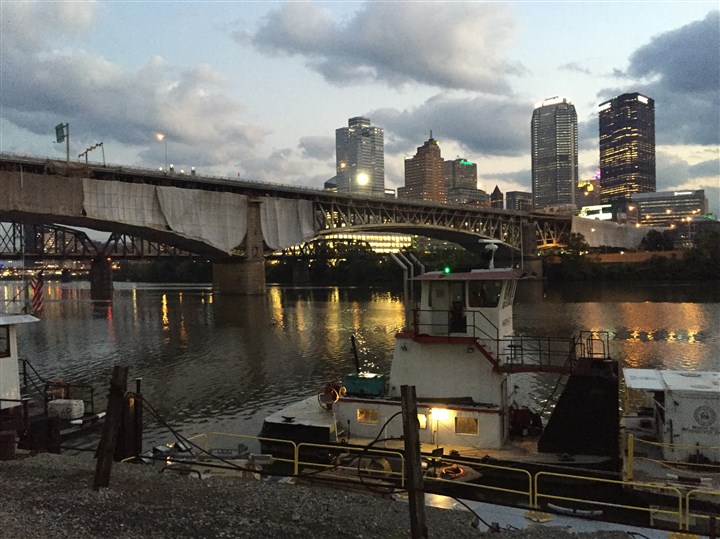 TRAFFIC: Liberty Bridge closed; detours posted, extra T, bus service added