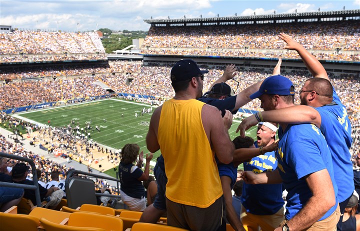 Pitt gets better of Penn State as record crowd watches