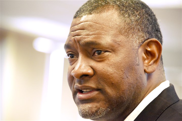Pittsburgh Public Schools superintendent  names three to executive cabinet