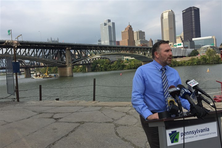 PennDOT planning to reopen Liberty Bridge today with weight limit
