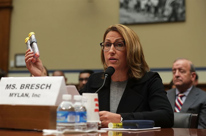 Lawmakers demand more data on EpiPen profits
