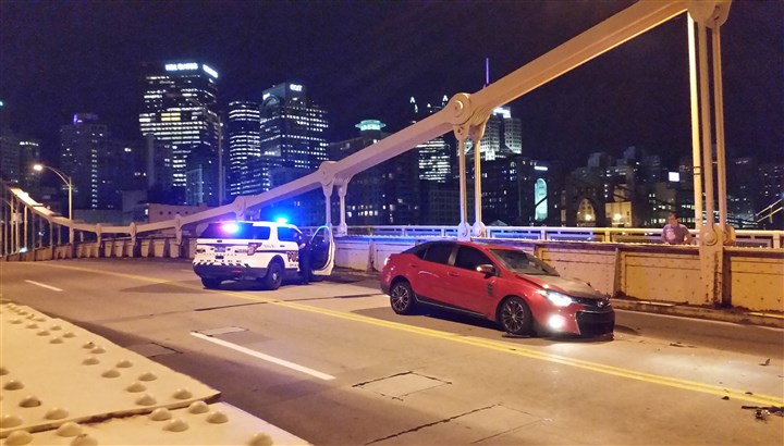 Three cars involved in crash on Rachel Carson Bridge