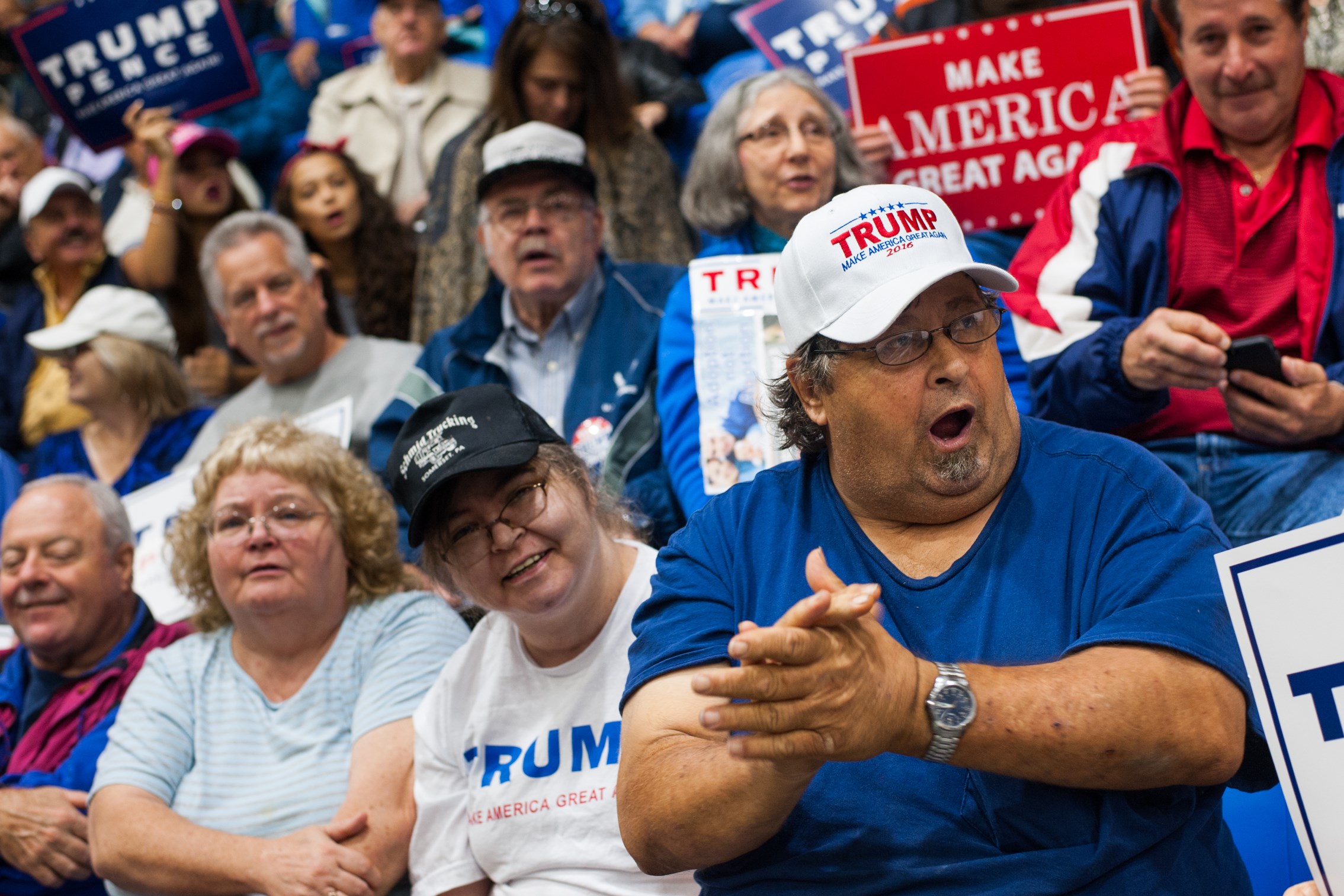 Trump covers familiar territory in Johnstown campaign stop