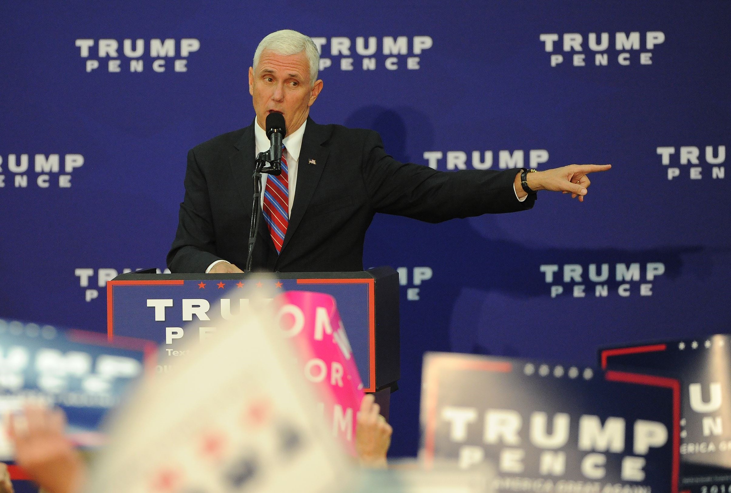 Pence campaigns in Moon today, Clinton schedules Friday visit to Pittsburgh