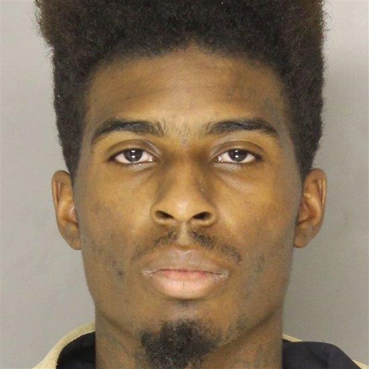 Father who received texts of woman smothering children will stand trial