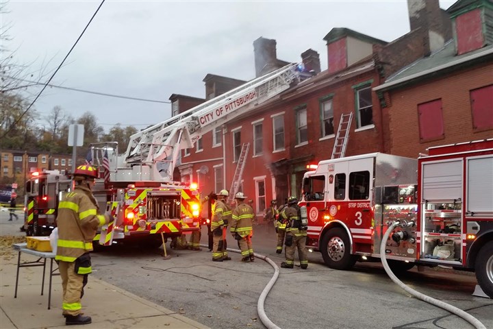 One hurt in Uptown fire
