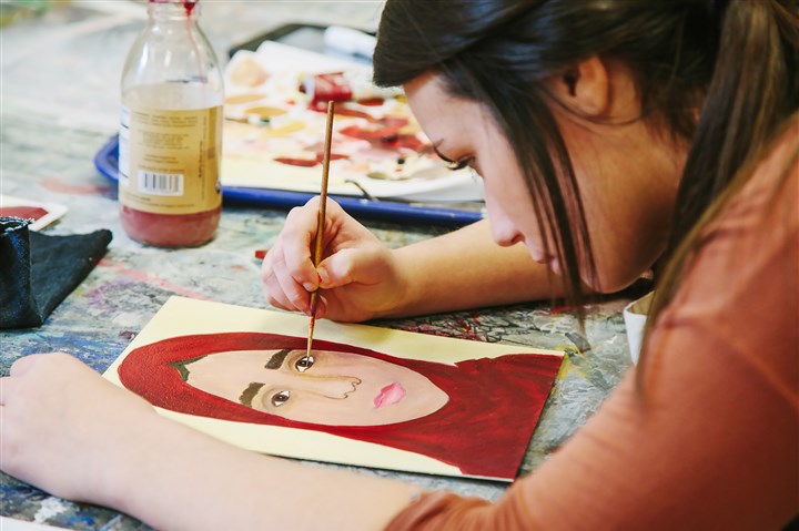 Shaler art students paint portraits so children know they're not forgotten